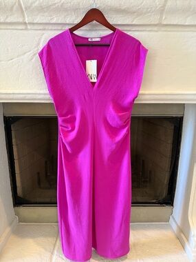 Zara Bright Fuchsia V‑Neck Midi Dress